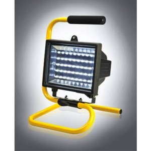 Projetor 45 Led 27W Port&aacute;til com base